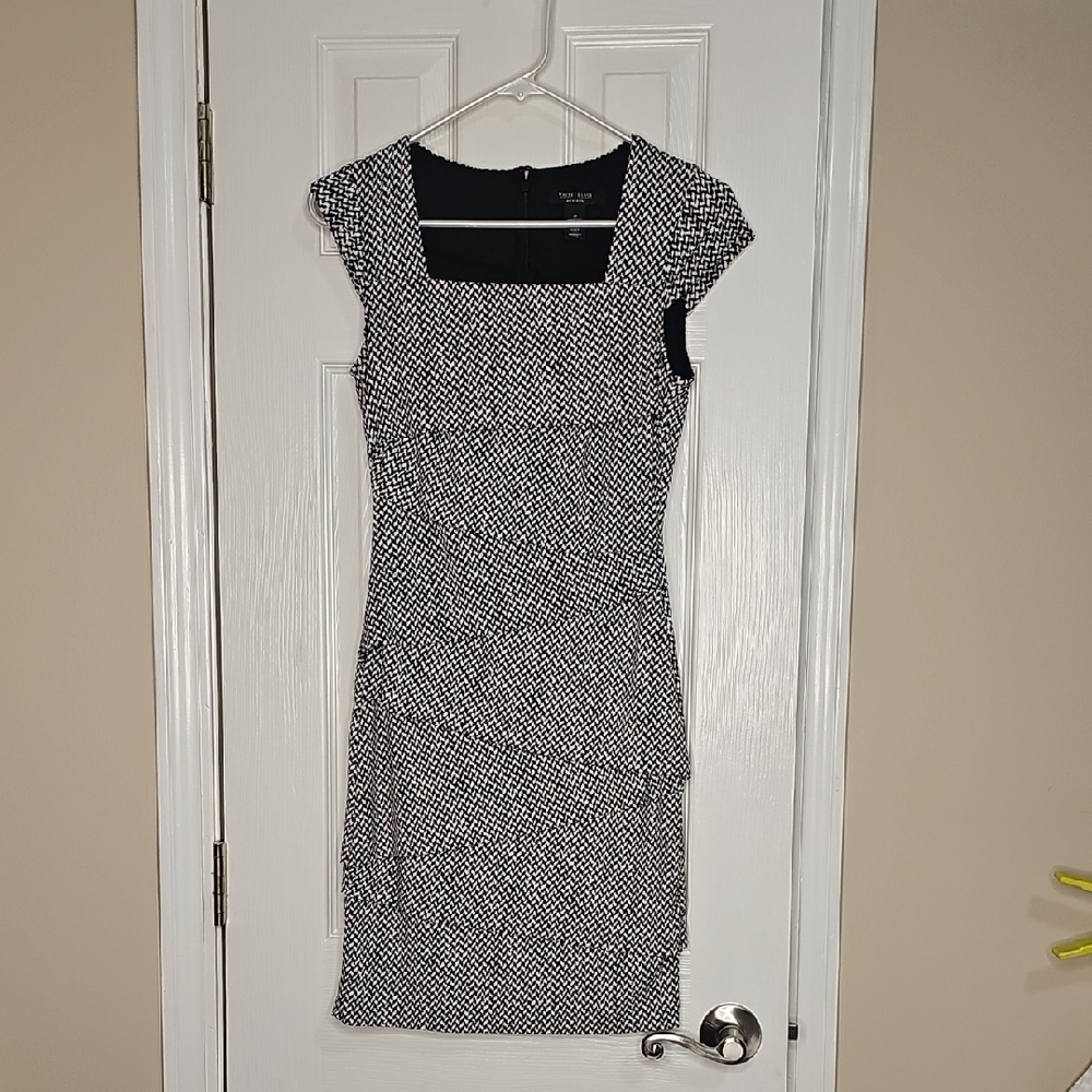 WHBM Women's 2P White House Black Market Instantly Slimming Layered Sheath Dress